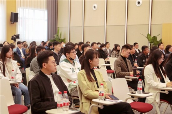 严守法治防线,扬子江药业集团举办“清制度、守程序、严执行”主题演讲比赛